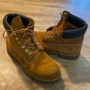 Timberland Boots/ Wheat